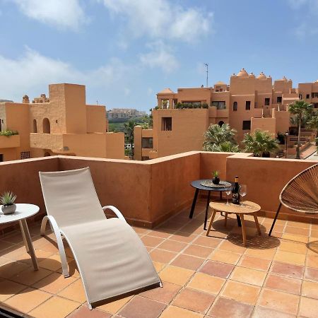 2311-Modern Apt With Sea And Pool Views San Luis de Sabinillas Exterior foto